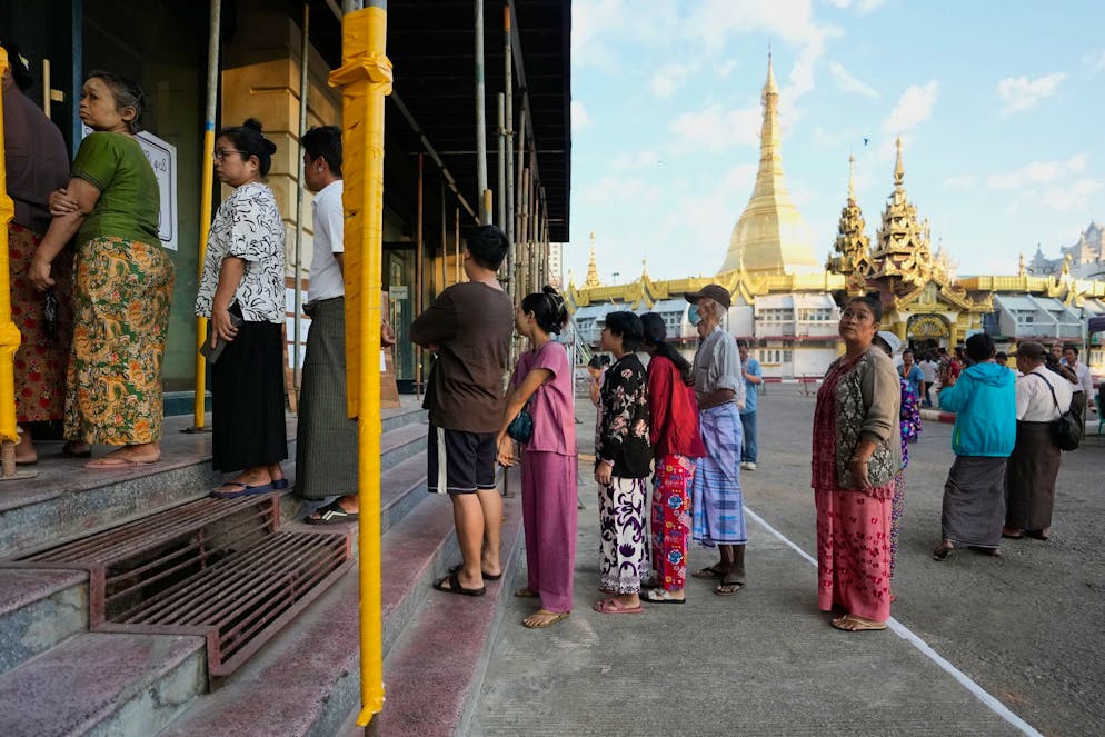 Myanmar elects parliament - human rights organizations speak of a farce