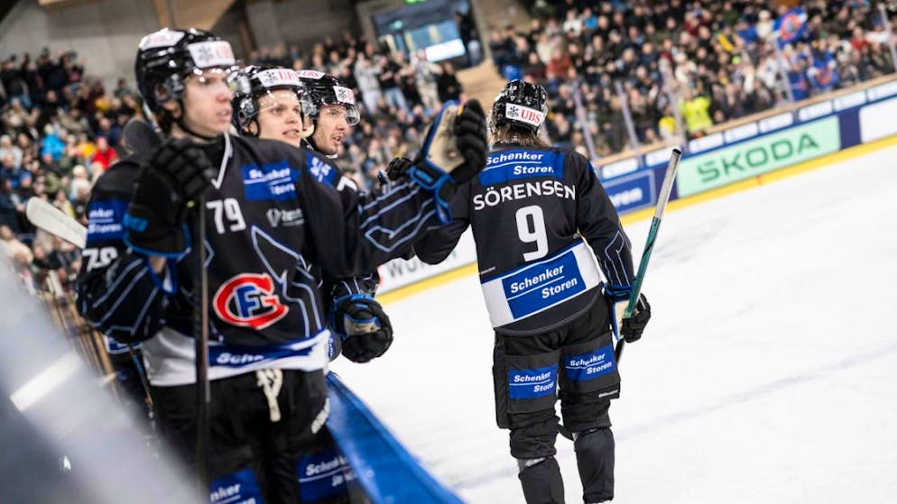 Victory against Helsinki. Fribourg confidently in the semi-finals of the Spengler Cup