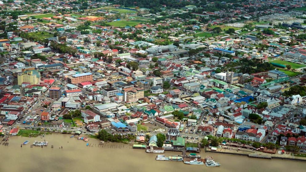 ARCHIV - Paramaribo, die Hauptstadt des kleinen südamerikanischen Landes Suriname (Archivbild). Foto: Steven Hille/dpa-tmn