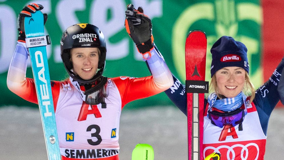 Camille Rast muss sich Mikaela Shiffrin am Semmering nur ganz knapp geschlagen geben.