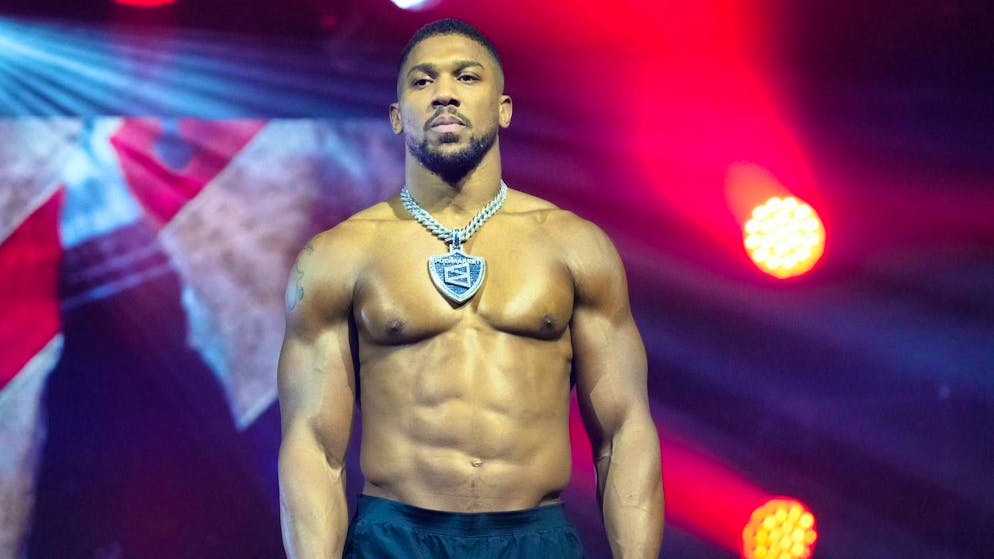 Anthony Joshua has been involved in a serious traffic accident in Nigeria.