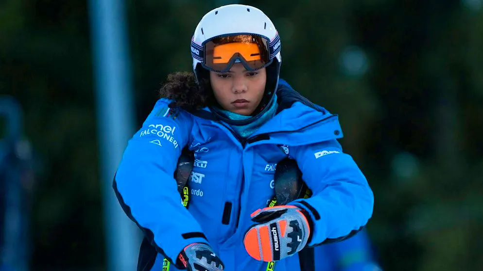 «La piste était défoncée...». La «Shakira du ski» espérait des débuts différents en Coupe du monde