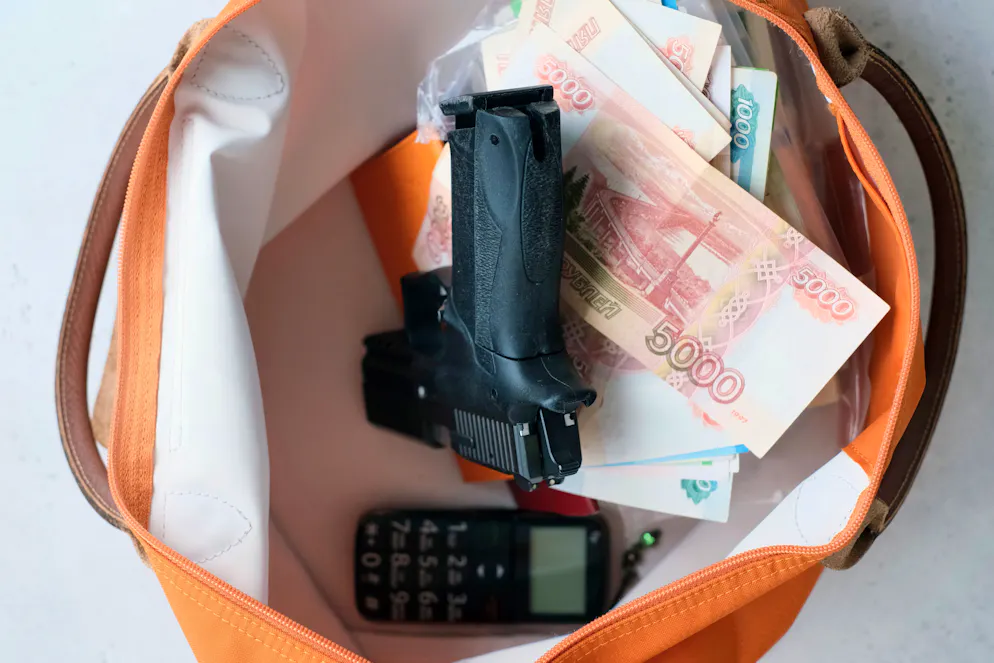 Mit der Fahndungsaktion ist unter anderem auch ein bedeutender Kokainschmuggelkorridor von São Paulo nach Europa unterbrochen worden.