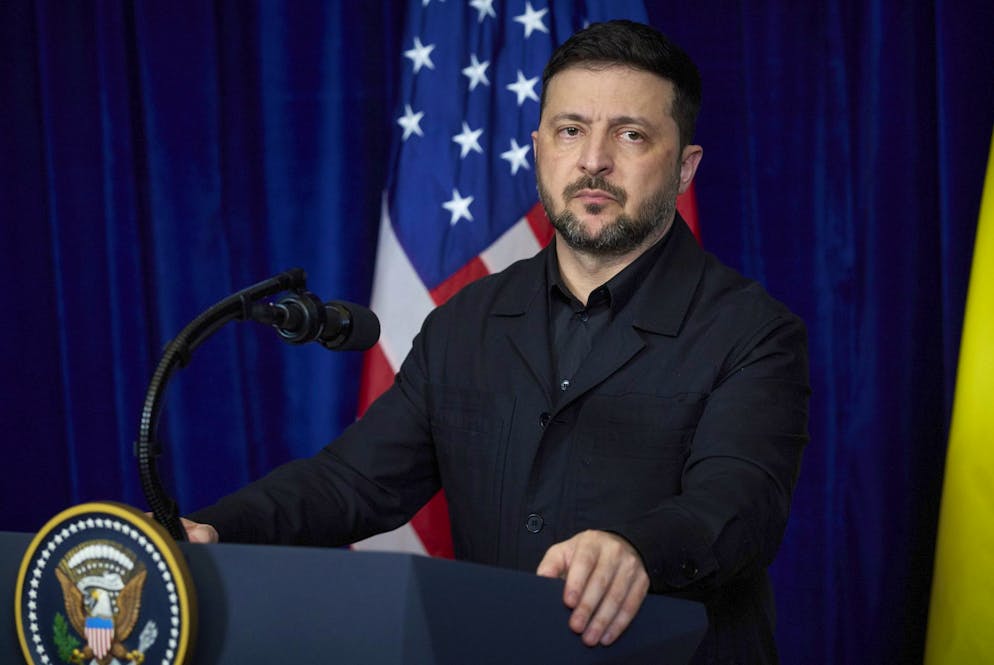 Selon M. Zelensky, l'obtention par Kiev de garanties de sécurité sera la condition pour la levée en Ukraine de la loi martiale en vigueur depuis le premier jour de l'invasion russe de février 2022 (archives).