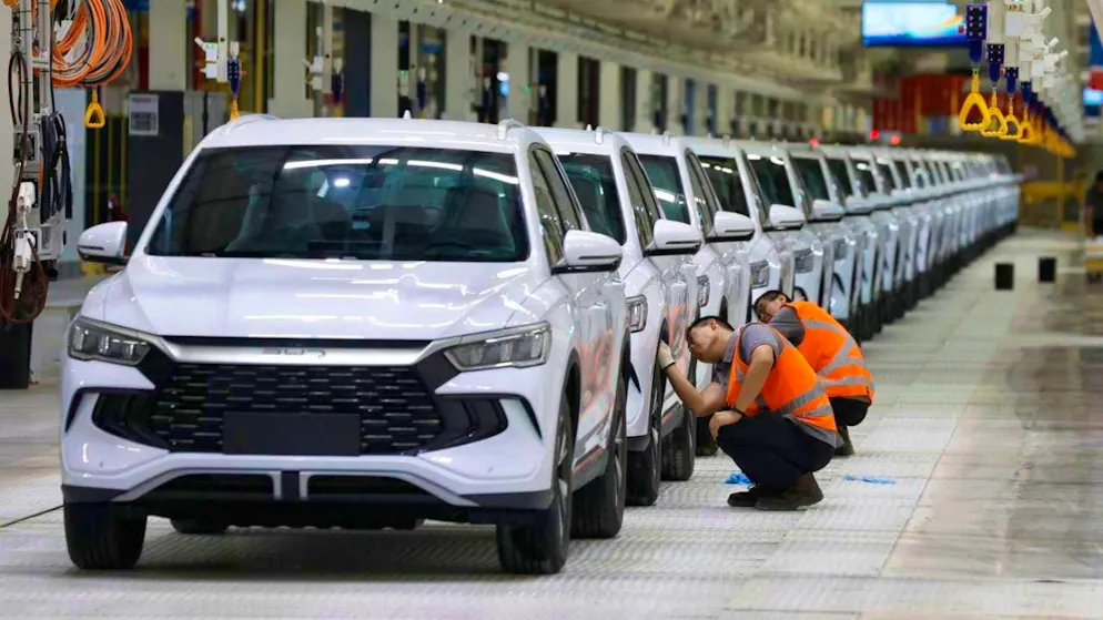 The Chinese car manufacturer BYD is expected to have sold more e-cars in 2025 than any other company in the world - more than the current top dog Tesla. (archive image)