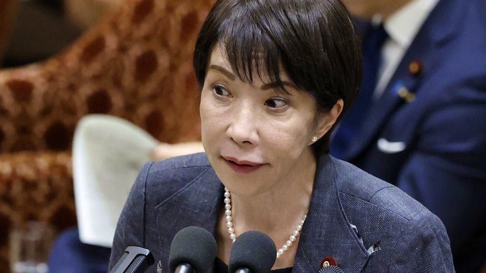 Fantômes de soldats. La Première ministre japonaise emménage dans une résidence «hantée»