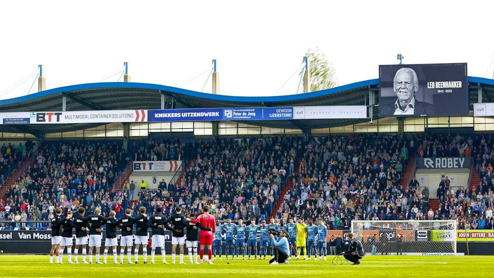 A minute's silence for Leo Beenhakker in the Netherlands in April.