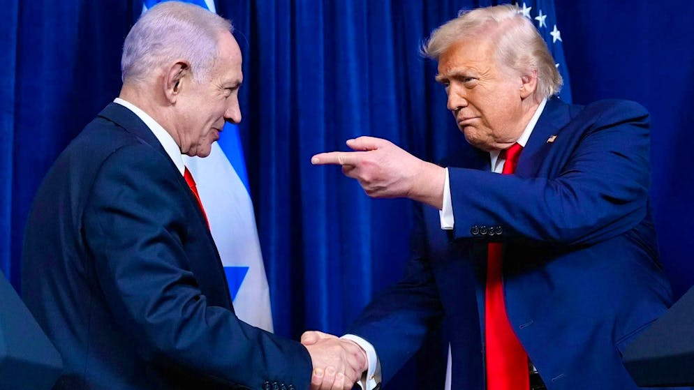 US President Donald Trump (r.) and Israeli Prime Minister Benjamin Netanyahu at a press conference in Florida on Monday.