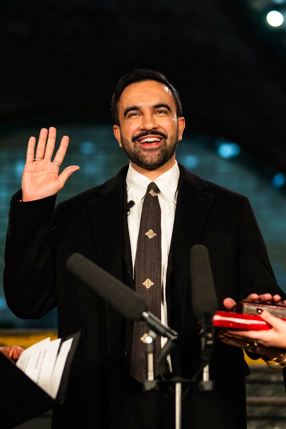 Zohran Mamdani a été élu sur un programme d'opposition franche au président américain, notamment sur l'économie et l'immigration.