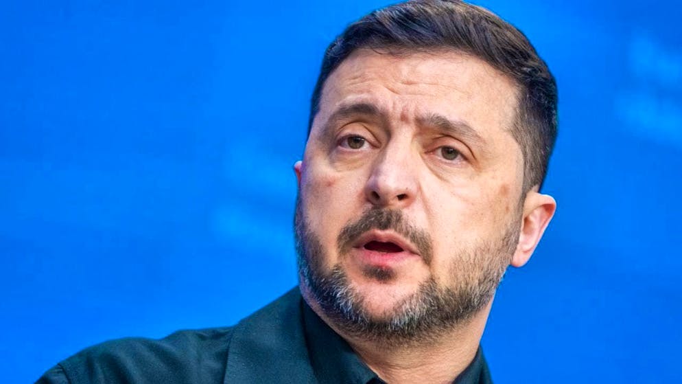 ARCHIVE - Volodymyr Zelensky, President of Ukraine, speaks at the EU summit. Photo: Michael Kappeler/dpa/Archive image