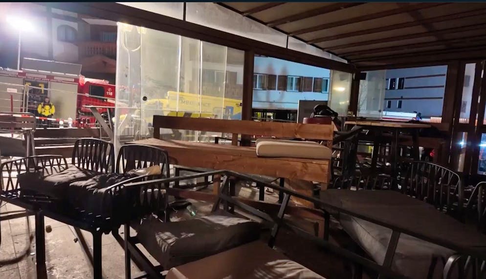 Crans-Montana, inferno a Capodanno. Il locale è andato completamente distrutto.