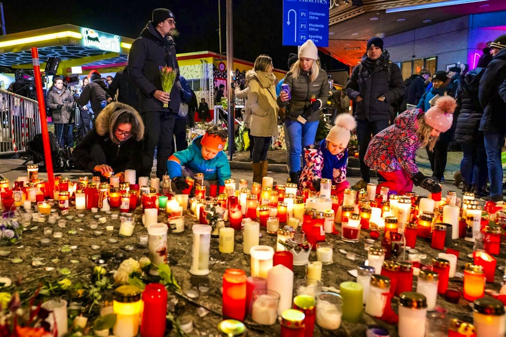 In Crans-Montana, people are mourning the victims of the fire disaster.