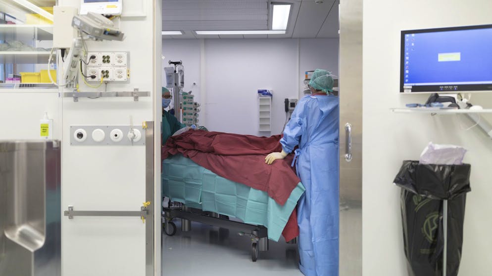 Grosse Übersicht. Schweiz nach Feuer-Tragödie im Ausnahmezustand: Wo sich jetzt gerade was abspielt