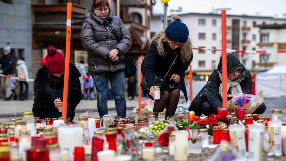Nach der Identifizierung von vier Todesopfern wurden die Leichname den Familien übergeben.