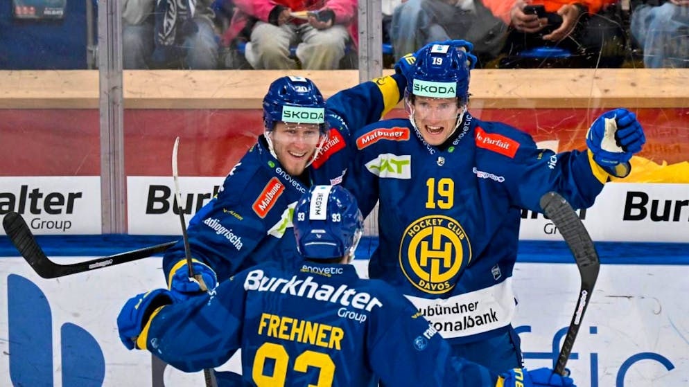 Leader HCD kann nach der Niederlage in Kloten wieder jubeln