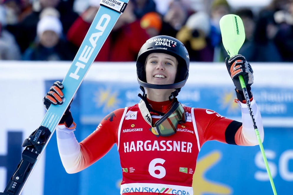 Camille Rast fa suo anche lo slalom a Kranjska Gora.