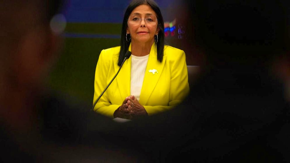 ARCHIVE - Venezuelan Vice President and current head of government Delcy RodrÌguez gives a press conference.