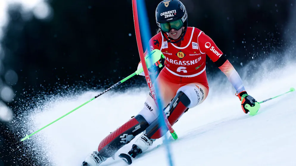 Slalom im Ticker. Shiffrin führt mit grossem Vorsprung ++ Holdener und Rast in Lauerstellung