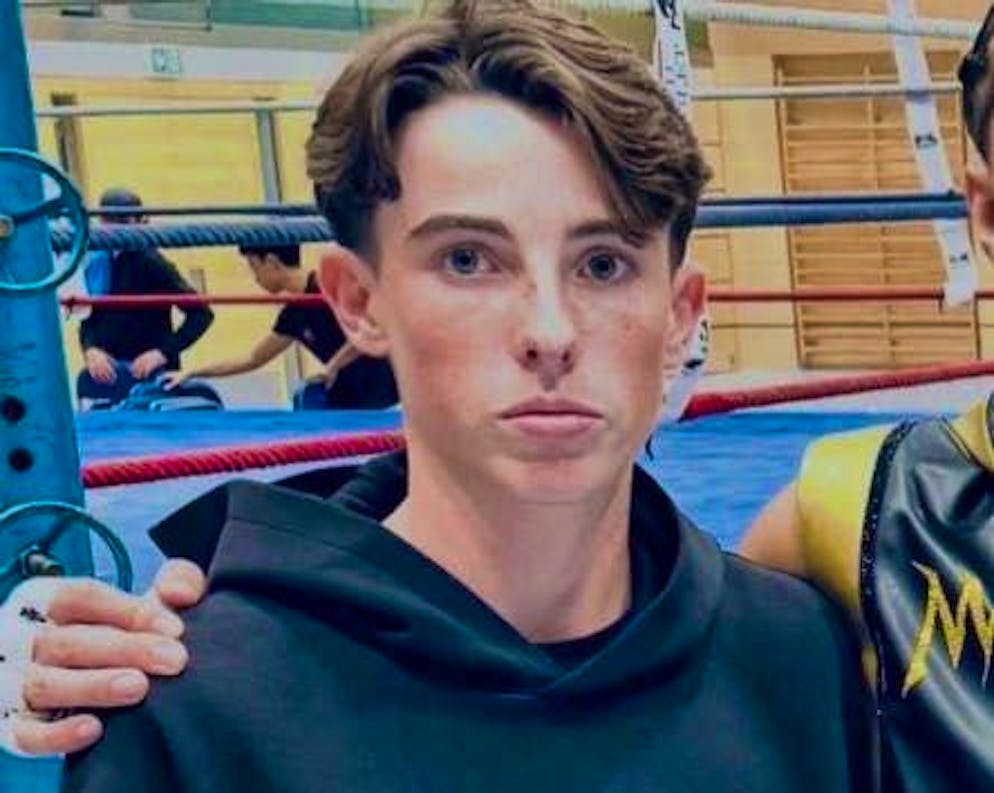 Il pugile Benjamin Johnson è stato premiato dalla Federazione Pugilistica Svizzera. 