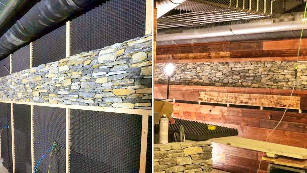 Les panneaux acoustiques ont également été installés derrière des panneaux en bois.