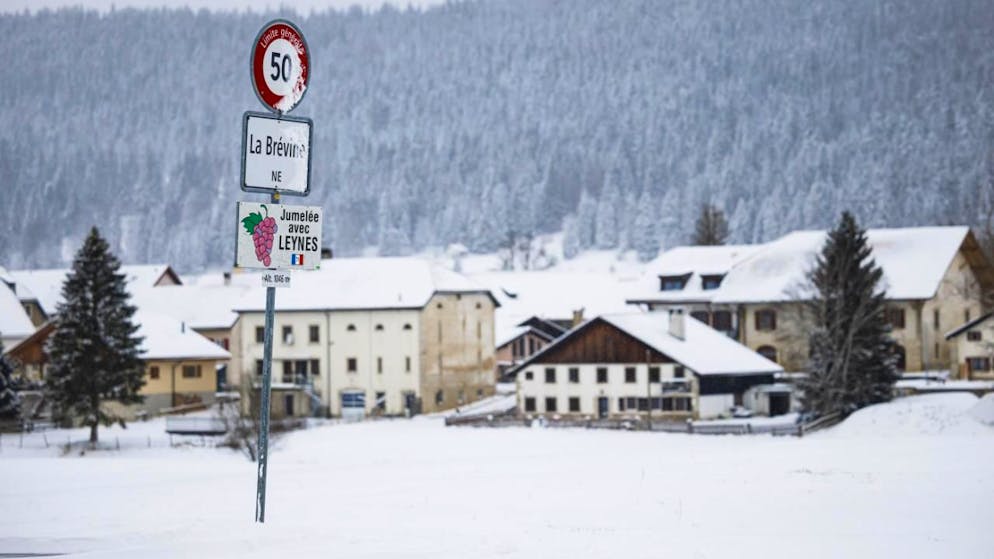 Meteo in Svizzera. Notte gelida a La Brévine, ecco a quanti gradi è scesa la colonnina di mercurio