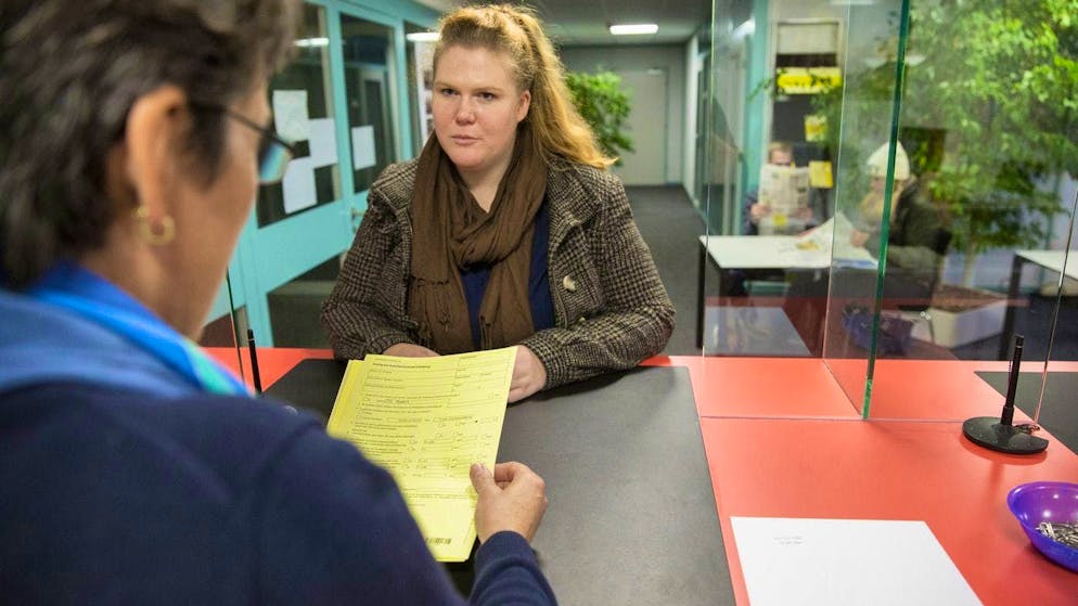 Une employée de l'assurance-chômage du canton de Zurich a volé des données personnelles de chômeurs pour une fraude à grande échelle (image symbolique).