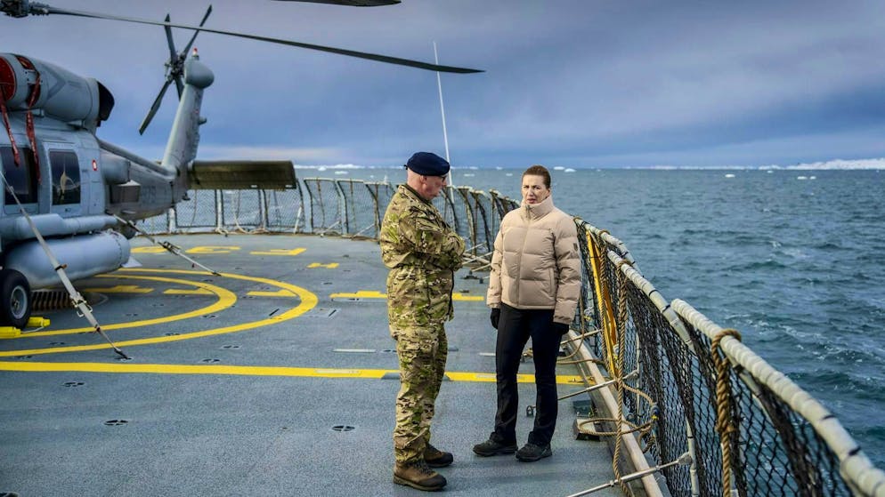"If the United States decides to attack another NATO country militarily, then everything stops." Denmark's head of government Mette Frederiksen, here on a ship off the coast of Greenland. (April 3, 2025)
