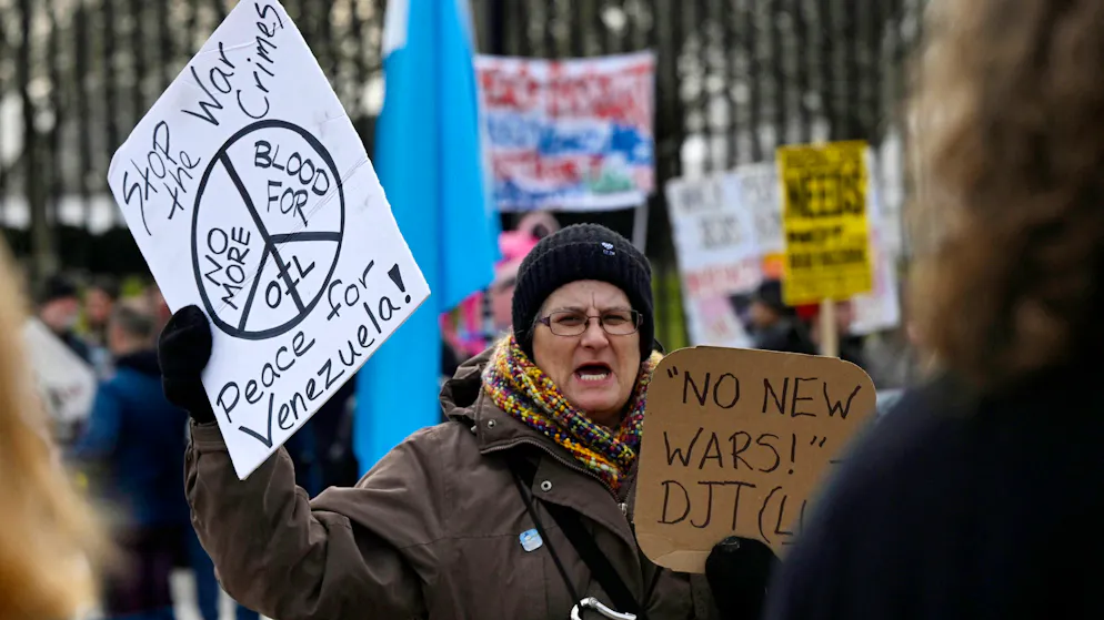 Protest vor dem Weissen Haus gegen den US-Militärschlag auf Venezuela, am 3. Januar 2026.