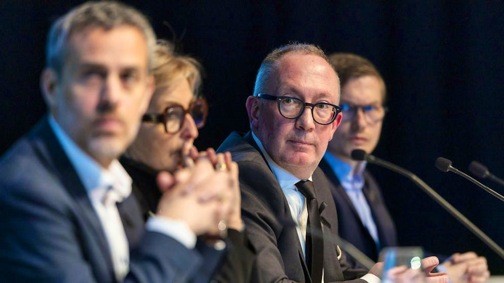 Ecco le frasi più sconcertanti. Il sindaco di Crans-Montana: «Non ci siam accorti che i controlli non venivano fatti a dovere»