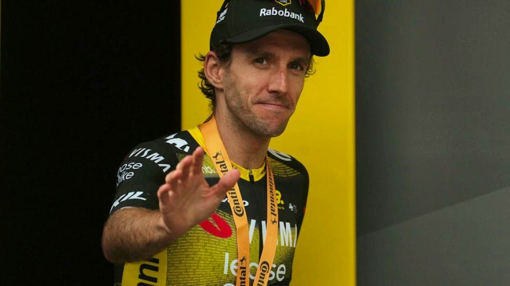 Giro winner Simon Yates ends his career