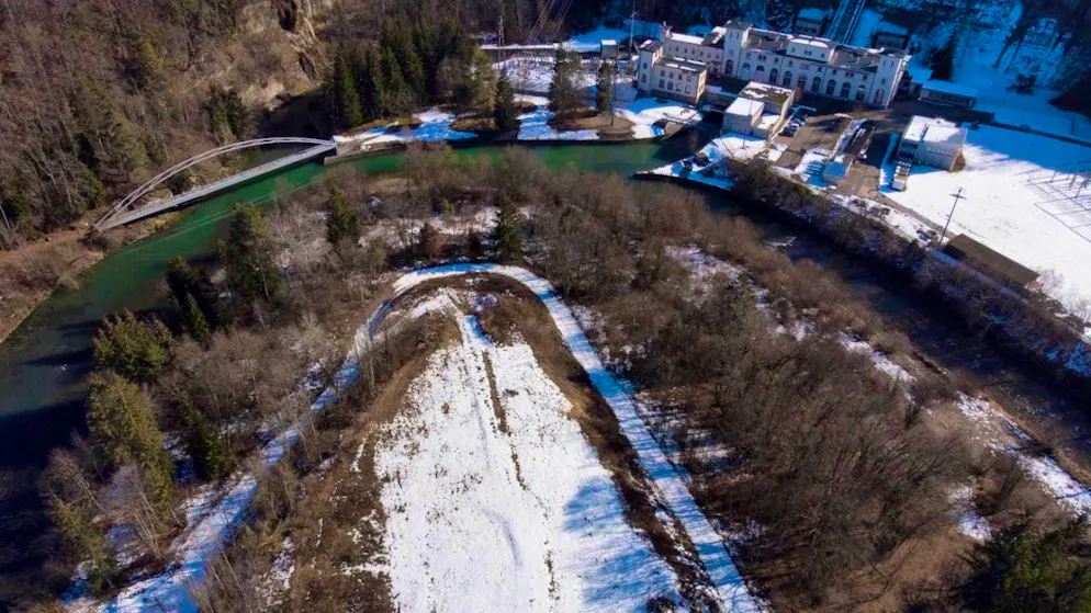 The La Pila landfill site in the canton of Fribourg has to be cleaned up because carcinogenic substances are being discharged. (archive image)
