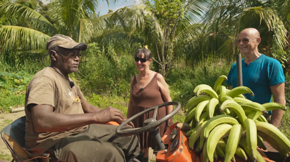 «Adieu Heimat» Staffel 2026: Von Andalusien, Surinam bis Ecuador. Ihr Traum? Eine eigene Kakaoplantage für Schweizer Schokolade.