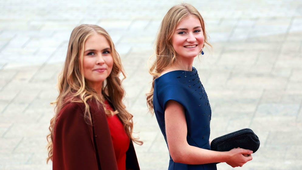 La principessa ereditaria dei Paesi Bassi Catharina-Amalia (a sinistra) e la principessa ereditaria del Belgio Elisabeth.