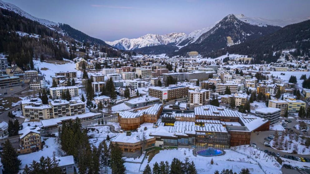 In vista del Forum economico di mondiale a Davos tutti i progetti di costruzione temporanee e cambi di destinazione di locali vengono esaminati dall'Assicurazione dei fabbricati cantonali. Una prassi adottata già da tempo.