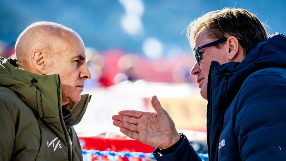 Urs Lehmann, der CEO der FIS, im Austausch mit FIS-Präsident Johan Eliasch