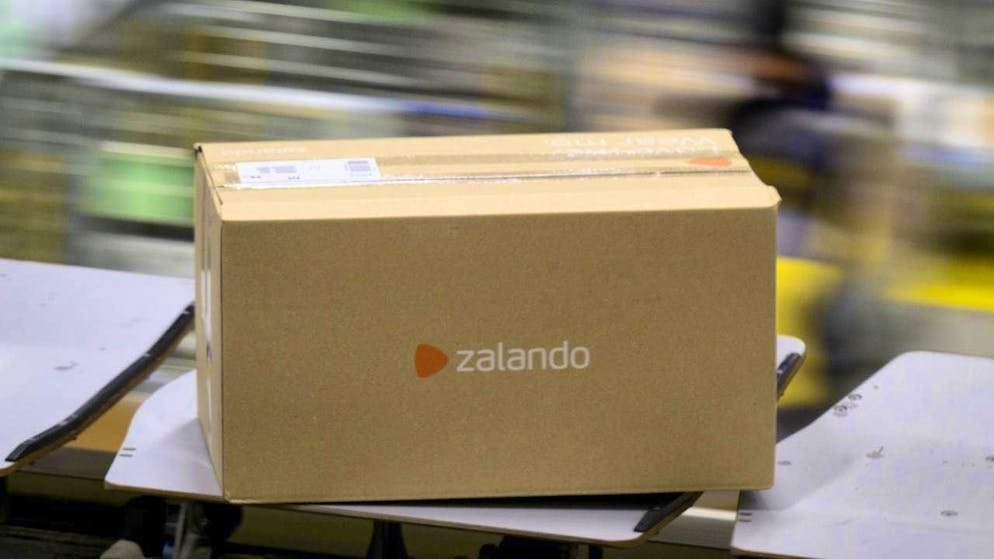 Zalando is closing a logistics center in Erfurt. This affects 2700 employees. (archive picture)