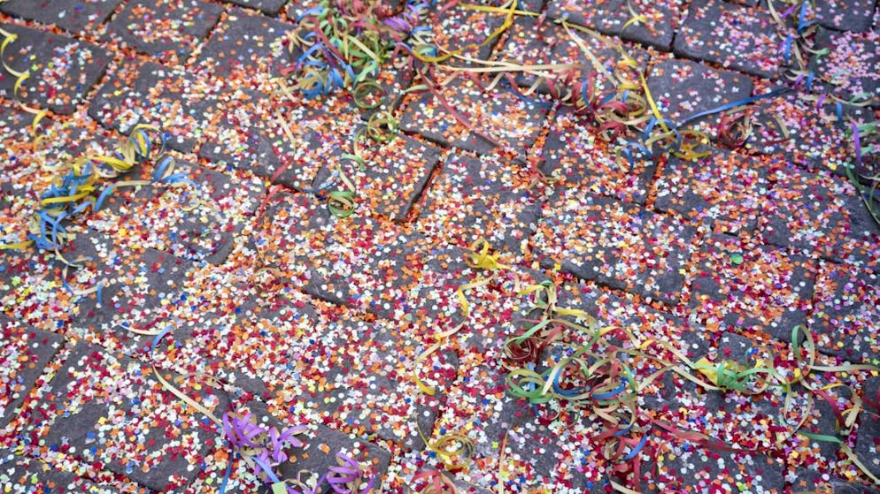 Gli organizzatori del carnevale di Soazza in Mesolcina hanno annullato i festeggiamenti della serata di domani in rispetto alla giornata di lutto nazionale per le vittime dell'incendio di Crans-Montana. (immagine simbolica)