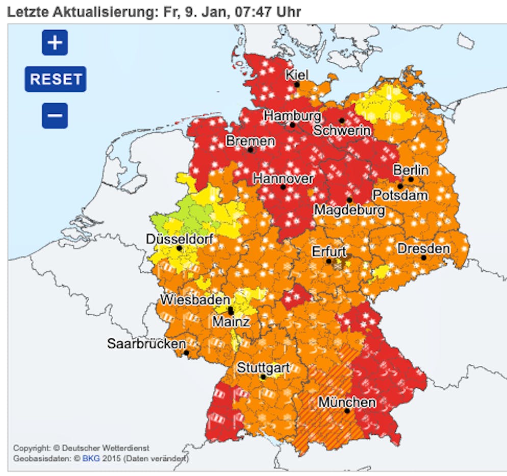 Die Lage in Deutschland am Freitagmorgen gemäss Wetterdienst.