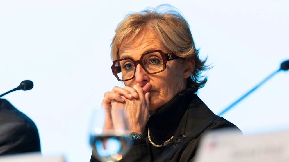 Inferno a Crans-Montana. Dopo le accuse, il Comune si scusa: «Chiediamo perdono alle famiglie», ma niente dimissioni