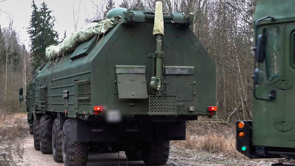 Ende 2024 kündigte Wladimir Putin an, die neue Mittelstreckenrakete Oreschnik – hier bei einer Übung in Belarus im Dezember zu sehen – zu testen – und in Serie zu produzieren.