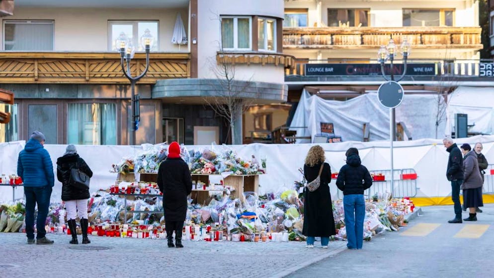 Crans-Montana, inferno a Capodanno. Le autorità cantonali non avevano ricevuto alcun rapporto sul bar Le Constellation.