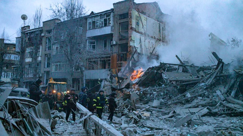 ARCHIV - Zerstörung nach einem russischen Raketenangriff. Immer wieder wird Charkiw aus der Luft angegriffen. Foto: Nicolas Cleuet/Le Pictorium via ZUMA Press/dpa