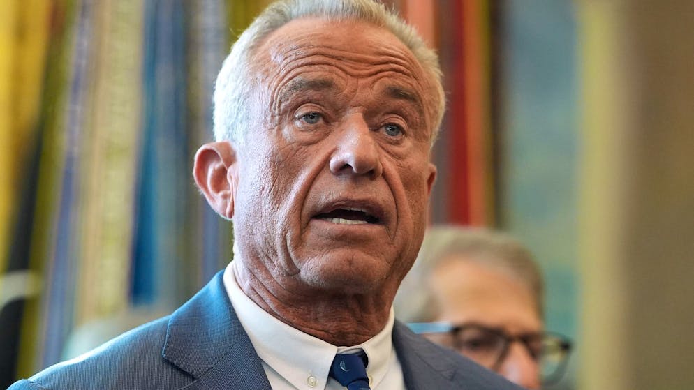 USA under Donald Trump. US forces attack IS targets in Syria +++ Kennedy Jr. criticizes Germany over corona proceedings