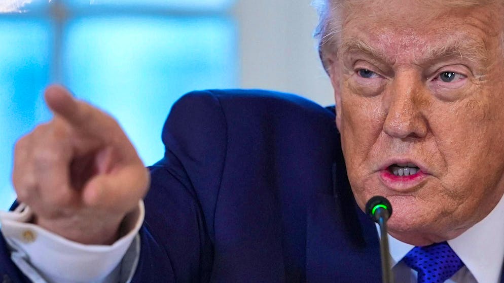 Cosa fare ora?. L'esperto: «Trump vuole un nuovo ordine mondiale, di cui Europa e Svizzera non fan parte»