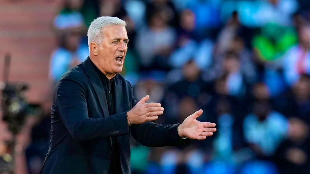 Vladimir Petkovic and the Algerians are eliminated.