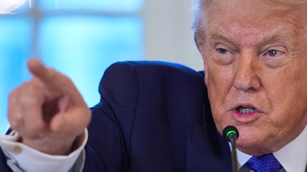 Iran: Kein Ende der Proteste in Sicht – Sorge vor Ausweitung - Gallery. US-Präsident Trump hat den Teilnehmern der Massenproteste gegen die Staatsführung im Iran Unterstützung zugesichert. (Archivbild) 