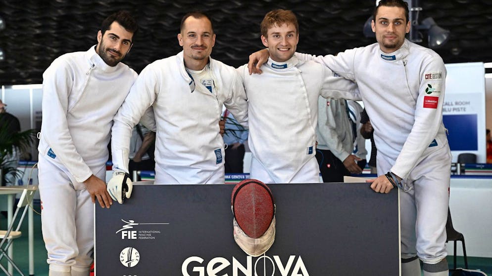 Alexis Bayard, Lucas Malcotti, Hadrien Favre, Ian Hauri posent, ici en Italie.