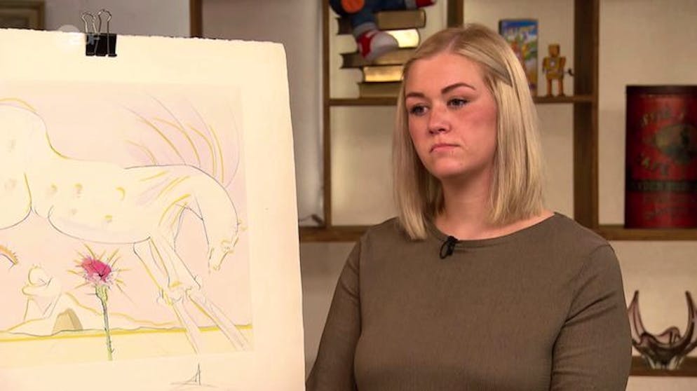 Echter Trödel oder falscher Tand? Die spektakulärsten Fälschungen bei «Bares für Rares». Der Verkäuferin stand die Enttäuschung ins Gesicht geschrieben, als die «Bares für Rares»-Expertin ihre Dalí-Zeichnungen als Fälschung entlarvte.