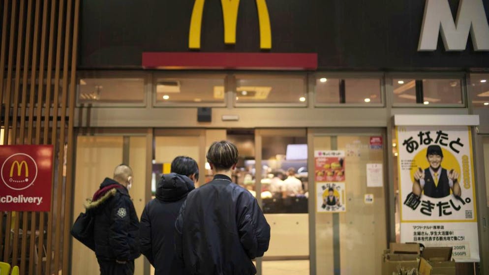 McDonald's Japan ha optato per coperchi "senza cannuccia" dotati di beccuccio. (Immagine d'archivio).