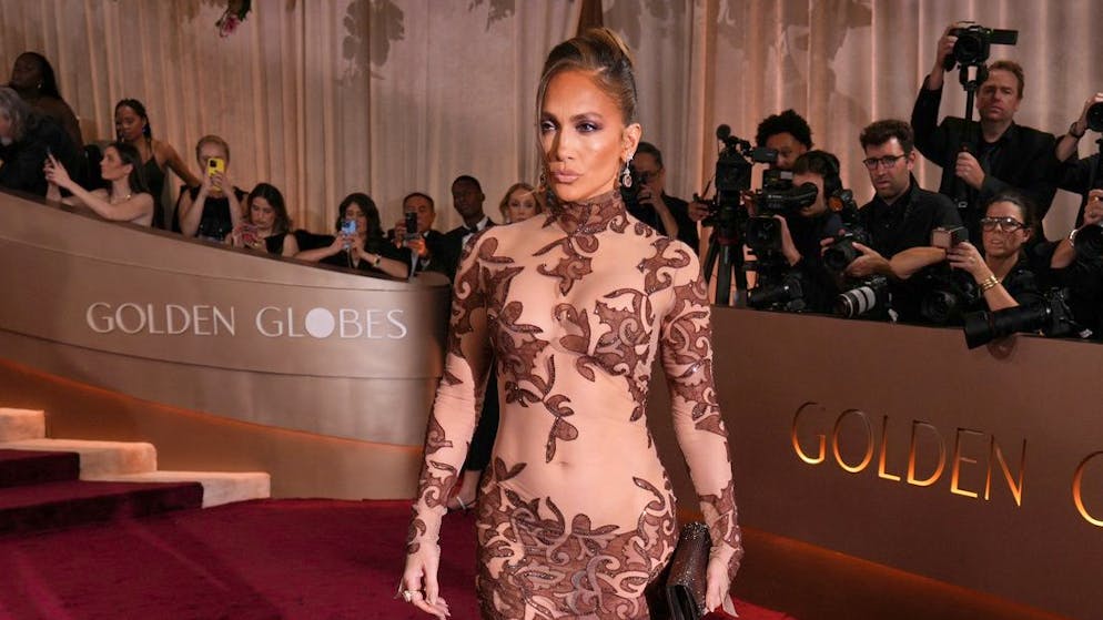 Golden Globes 2026. Jennifer Lopez ou la leçon ratée du vintage sur le tapis rouge